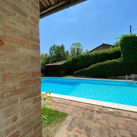 Monferrina - Pool - Unesco Heritage Vaglio Serra